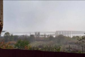 Антоновский мост разрушен